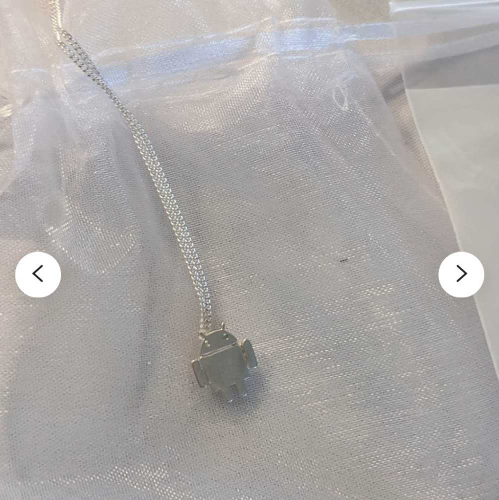 Android Logo Mini Robot Necklace - Picture 10 of 11